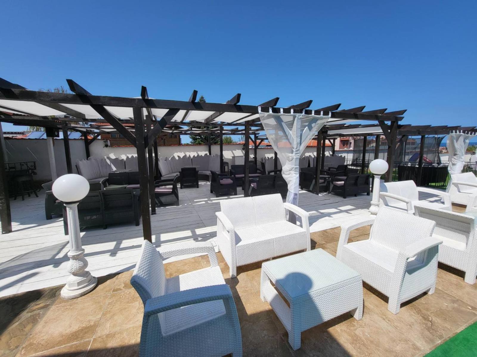 Complex Exotica Hotel Lozenets Exterior photo