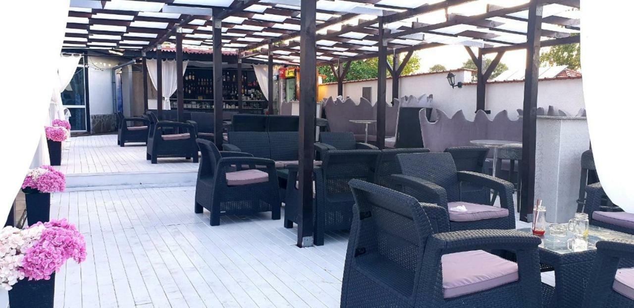 Complex Exotica Hotel Lozenets Exterior photo