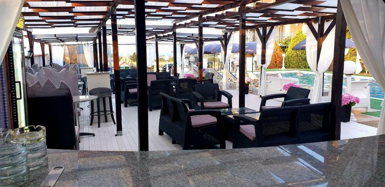 Complex Exotica Hotel Lozenets Exterior photo